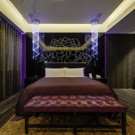 M Hotel Цаотун Экстерьер фото