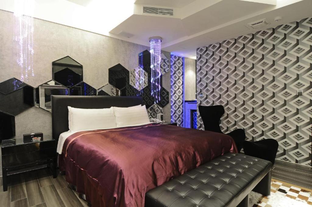 M Hotel Цаотун Экстерьер фото